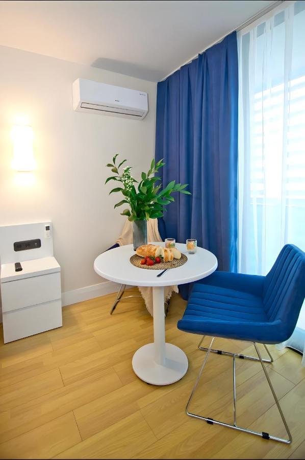Panorama Orbi City Center Suite Batumi Exteriör bild